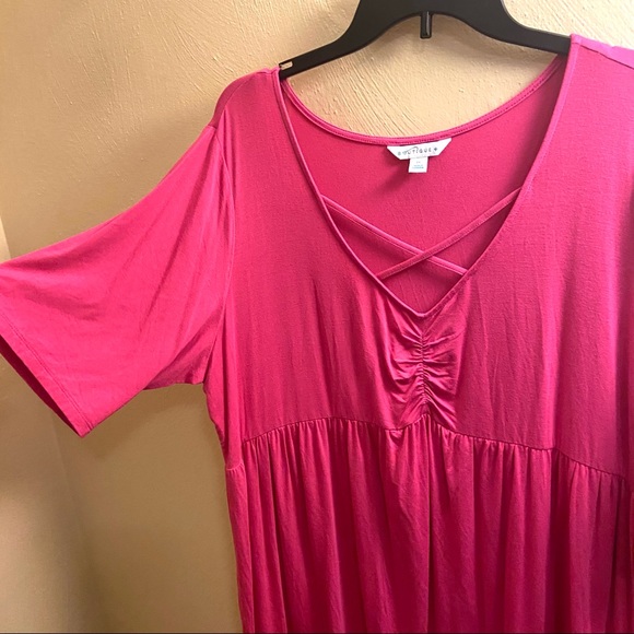 💥5/$15🌸 Malibu Pink Boutique Tunic Top Rayon Spandex Comfy Stretch Blouse - Picture 4 of 10